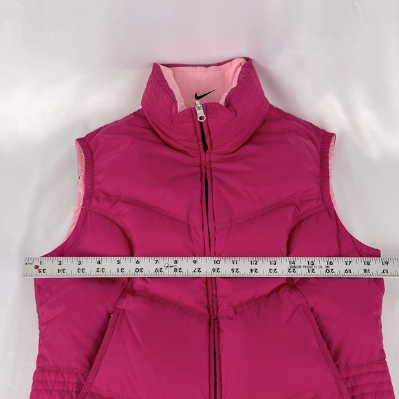 Nike Therma-FIT Puffer Vest Magenta/Light Pink Reversible Women’s Size Medium - Picture 12 of 16